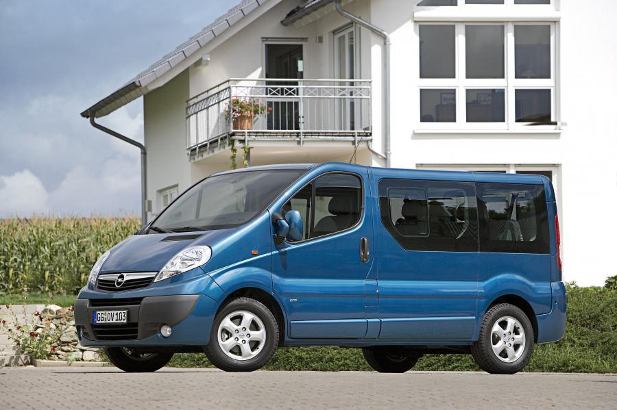  Opel Vivaro Life Tour 2009 года  (фото 15 из 34)